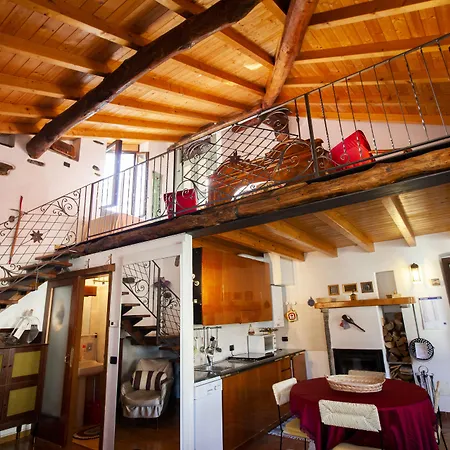 Hotel apartamentowy Antica Molina Faggeto Lario