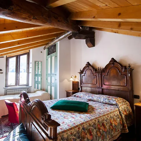 Antica Molina Aparthotel 4*