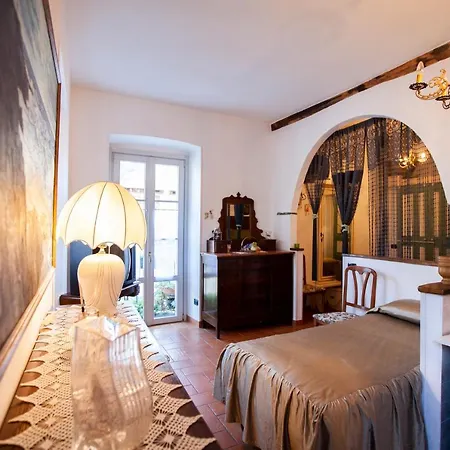 Aparthotel Antica Molina 3*