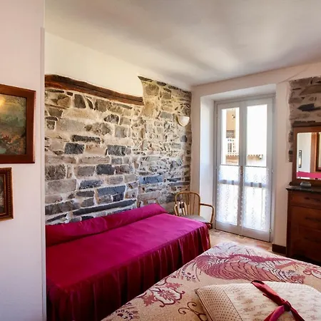 Antica Molina Aparthotel Faggeto Lario