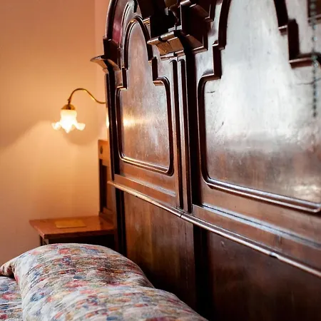 Antica Molina Aparthotel Faggeto Lario